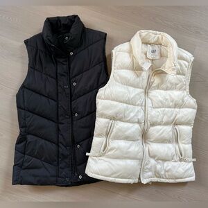 GAP Black & Cream Vests